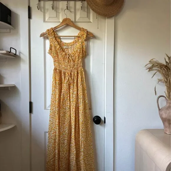 DÔEN Emmaretta Floral Cotton Midi-Dress - Picture 2 of 7